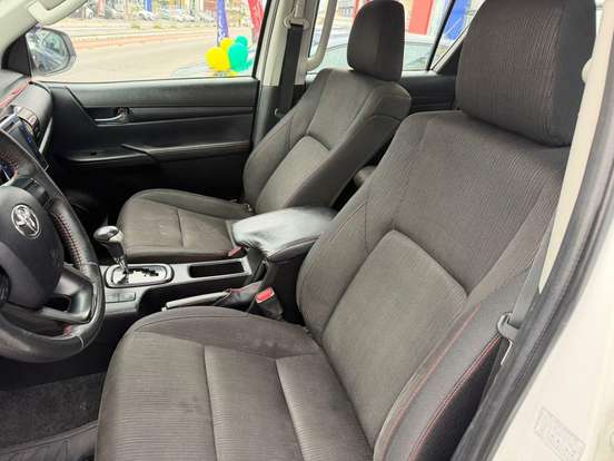 TOYOTA-HILUX-2.8 SR CHALLENGE 4X4 CD 16V DIESEL 4P AUTOMÁTICO TOYOTA-HILUX-2017