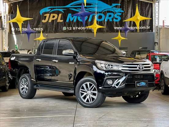 TOYOTA-HILUX-2.8 SRX 4X4 CD 16V DIESEL 4P AUTOMÁTICO TOYOTA-HILUX-2017