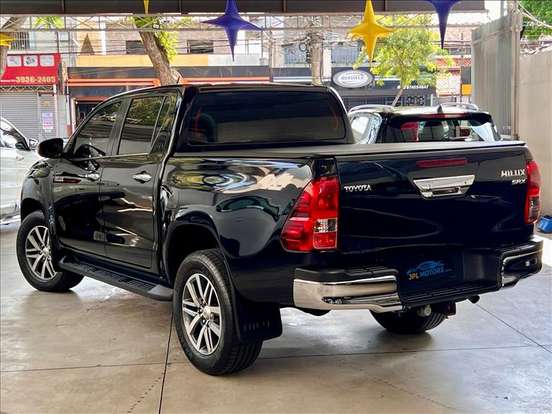TOYOTA-HILUX-2.8 SRX 4X4 CD 16V DIESEL 4P AUTOMÁTICO TOYOTA-HILUX-2017