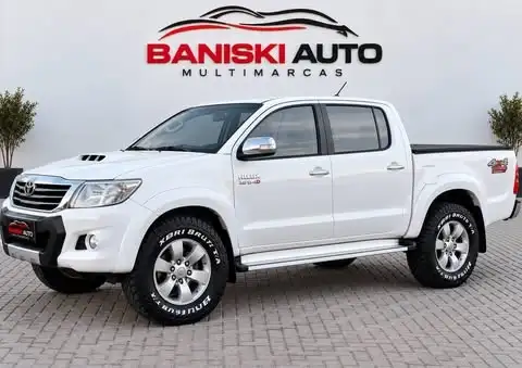 TOYOTA-HILUX-2013