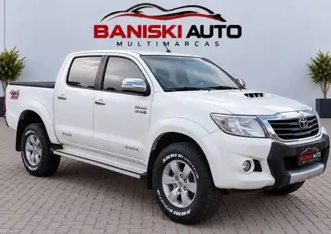 TOYOTA-HILUX-2013