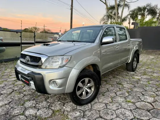 TOYOTA-HILUX-3.0 SRV 4X4 CD 16V TURBO INTERCOOLER DIESEL 4P AUTOMÁTICO TOYOTA-HILUX-2009