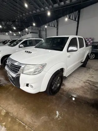 TOYOTA HILUX 3.0 SRV 4X4 CD 16V TURBO INTERCOOLER DIESEL 4P AUTOMÁTICO