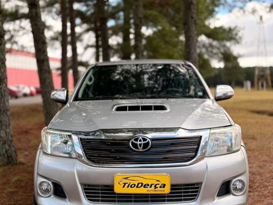 TOYOTA-HILUX-3.0 SRV 4X4 CD 16V TURBO INTERCOOLER DIESEL 4P AUTOMÁTICO TOYOTA-HILUX-2013