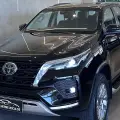 TOYOTA HILUX SW4 2.8 D-4D TURBO DIESEL SRX 7L 4X4 AUTOMÁTICO TOYOTA HILUX SW4 2.8 D-4D TURBO DIESEL SRX 7L 4X4 AUTOMÁTICO