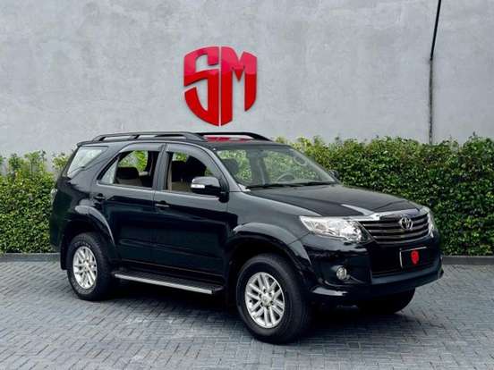 TOYOTA-HILUX SW4-2.7 SR 4X2 16V FLEX 4P AUTOMÁTICO TOYOTA-HILUX SW4-2012