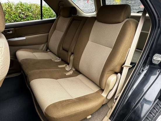TOYOTA-HILUX SW4-2012