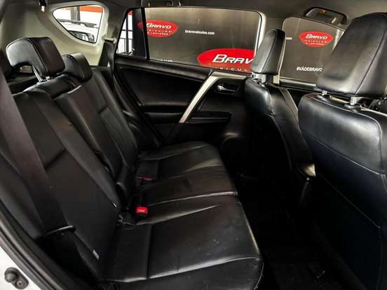 TOYOTA-RAV4-2014