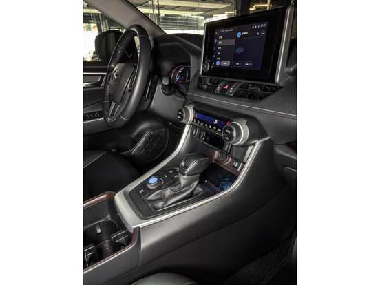 TOYOTA-RAV4-2022