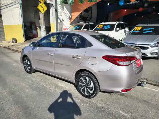 TOYOTA-YARIS-1.5 16V FLEX SEDAN XL LIVE MULTIDRIVE TOYOTA-YARIS-2020
