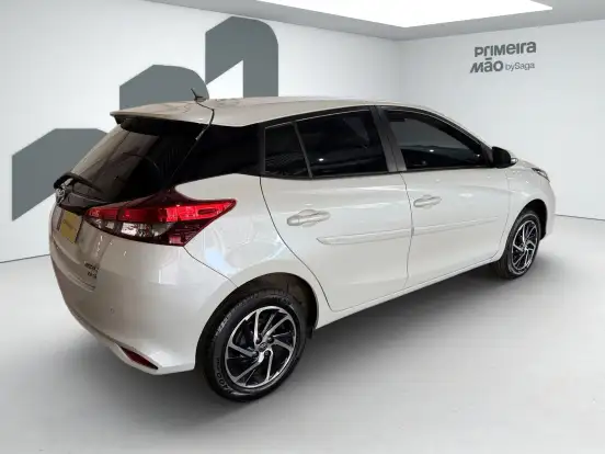 TOYOTA-YARIS-1.5 16V FLEX XLS CONNECT MULTIDRIVE TOYOTA-YARIS-2022