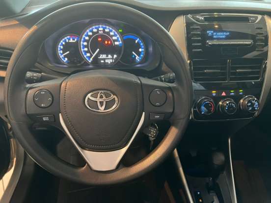TOYOTA-YARIS-1.3 16V FLEX XL LIVE MULTIDRIVE TOYOTA-YARIS-2020