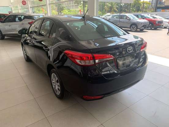 TOYOTA-YARIS-1.5 16V FLEX SEDAN XL LIVE MULTIDRIVE TOYOTA-YARIS-2022
