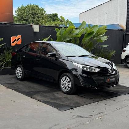 TOYOTA YARIS 1.5 16V FLEX SEDAN XL LIVE MULTIDRIVE