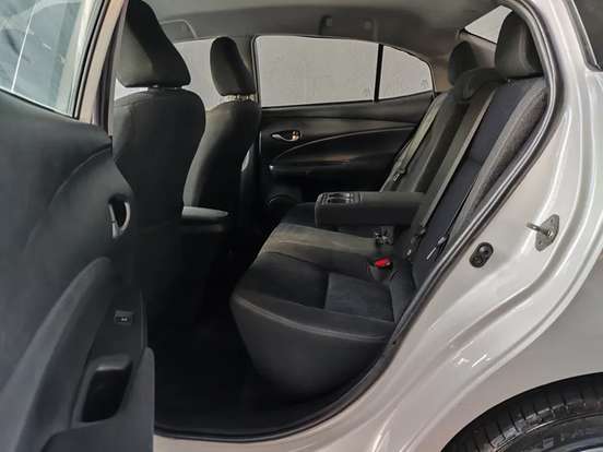 TOYOTA-YARIS-1.5 16V FLEX SEDAN XL PLUS CONNECT MULTIDRIVE TOYOTA-YARIS-2020