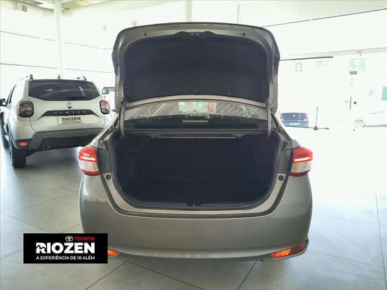 TOYOTA-YARIS-1.5 16V FLEX SEDAN XLS MULTIDRIVE TOYOTA-YARIS-2019