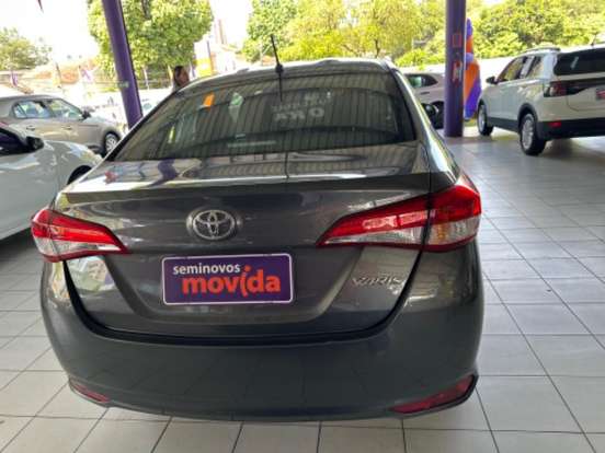 TOYOTA-YARIS-2024