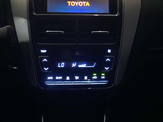 TOYOTA-YARIS-1.5 16V FLEX XLS CONNECT MULTIDRIVE TOYOTA-YARIS-2021