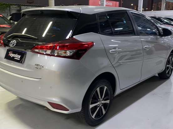TOYOTA-YARIS-1.5 16V FLEX XLS CONNECT MULTIDRIVE TOYOTA-YARIS-2021