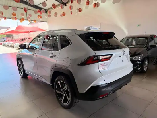 TOYOTA-YARIS CROSS-1.5 VVT-I FLEX XRE CVT TOYOTA-YARIS CROSS-2026