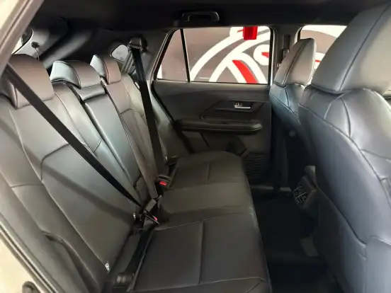 TOYOTA-YARIS CROSS-2026