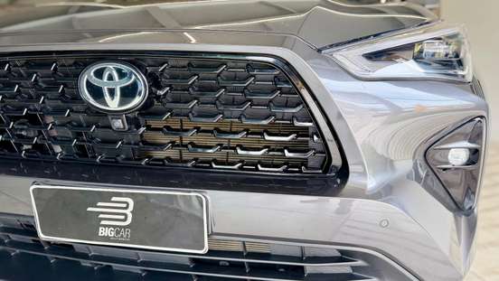 TOYOTA-YARIS CROSS-2026