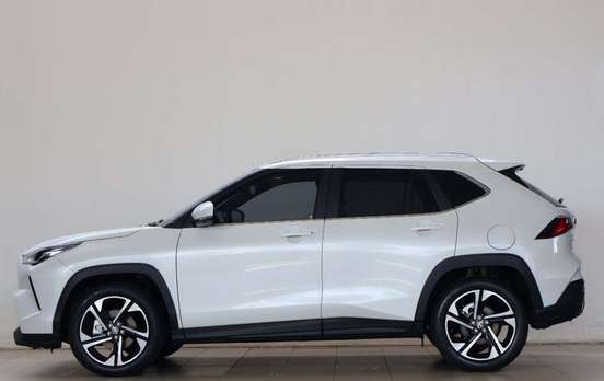 TOYOTA-YARIS CROSS-2026