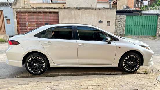 TOYOTA-COROLLA-2022
