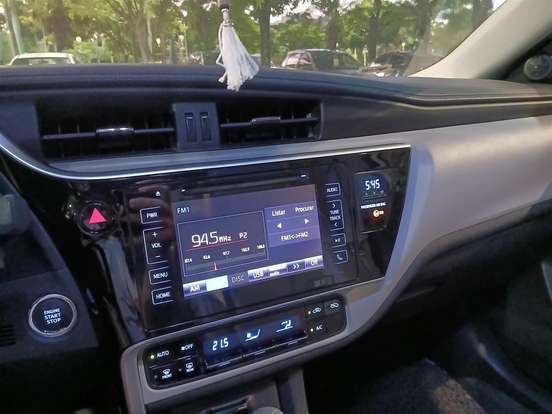 TOYOTA-COROLLA-2017