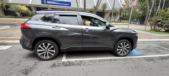 TOYOTA COROLLA CROSS 2.0 VVT-IE FLEX XRE DIRECT SHIFT