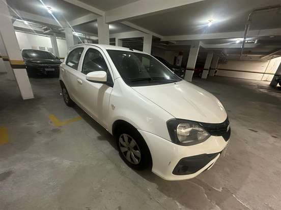 TOYOTA-ETIOS-1.3 X 16V FLEX 4P AUTOMÁTICO TOYOTA-ETIOS-2018