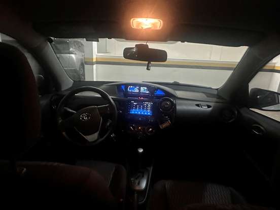 TOYOTA-ETIOS-2018