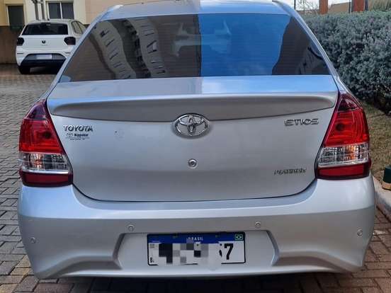 TOYOTA-ETIOS-1.5 PLATINUM SEDAN 16V FLEX 4P AUTOMÁTICO TOYOTA-ETIOS-2017