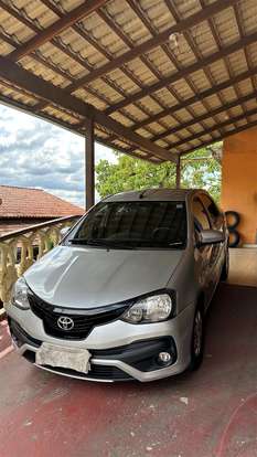 TOYOTA-ETIOS-2018
