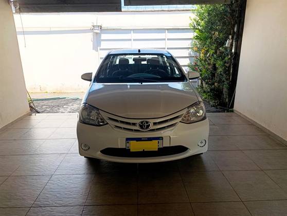 TOYOTA ETIOS 1.5 X SEDAN 16V FLEX 4P MANUAL