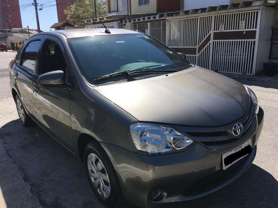 TOYOTA-ETIOS-1.5 XS SEDAN 16V FLEX 4P AUTOMÁTICO TOYOTA-ETIOS-2016