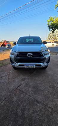 TOYOTA HILUX 2.8 D-4D TURBO DIESEL CD SR 4X4 AUTOMÁTICO