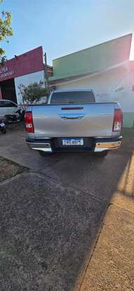 TOYOTA-HILUX-2025