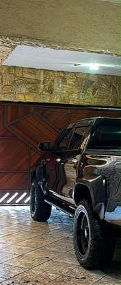 TOYOTA-HILUX-2018