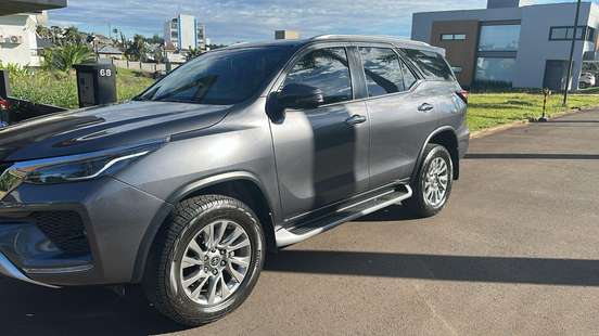 TOYOTA-HILUX SW4-2021
