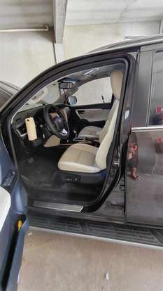 TOYOTA-HILUX SW4-2018