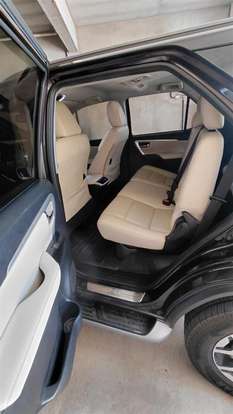 TOYOTA-HILUX SW4-2018