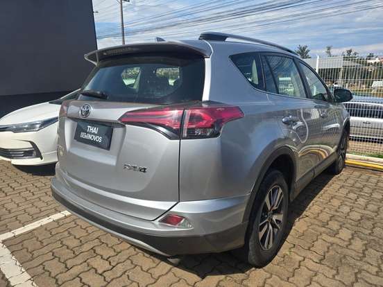 TOYOTA-RAV4-2.0 TOP 4X2 16V GASOLINA 4P AUTOMÁTICO TOYOTA-RAV4-2017
