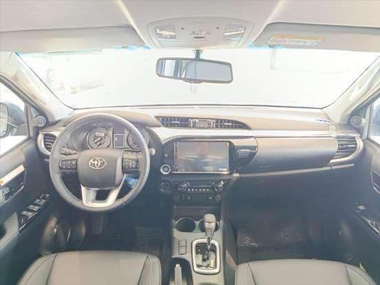 TOYOTA-RAV4-2017