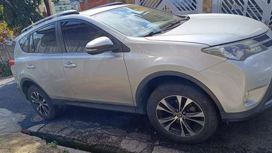 TOYOTA-RAV4-2014
