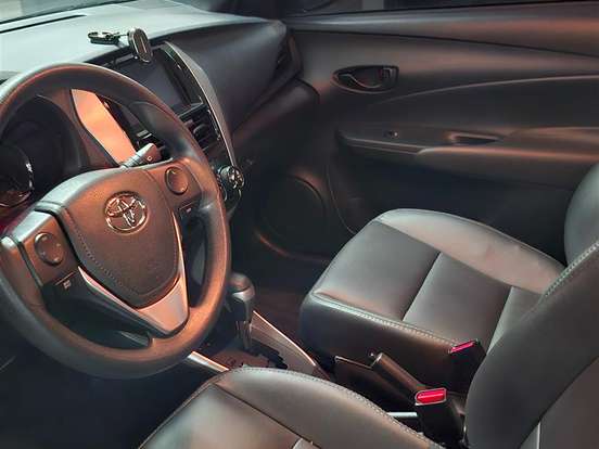 TOYOTA-YARIS-1.3 16V FLEX XL MULTIDRIVE TOYOTA-YARIS-2019
