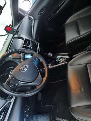 TOYOTA-YARIS-2024