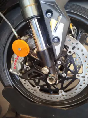 TRIUMPH-STREET TRIPLE RS ABS-2025