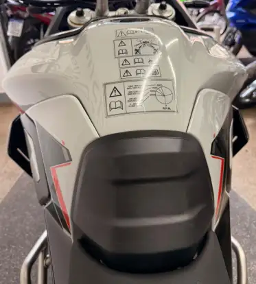TRIUMPH-TIGER 900 RALLY PRO-2025