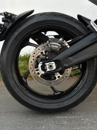 TRIUMPH-TRIDENT 660-2024